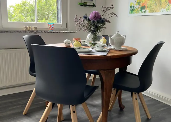 Im Eifelidyll * Μονσάου